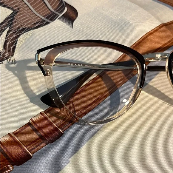 Prada Transparent and Black Eyewear - Picture 2 of 3